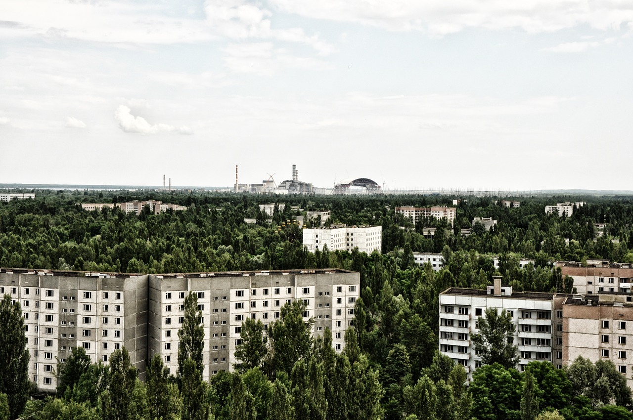 “Правда” о Чернобыле… и немного “Известий”