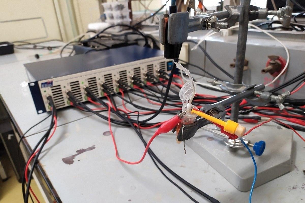 Студенты создадут водородный аккумулятор для квадрокоптеров