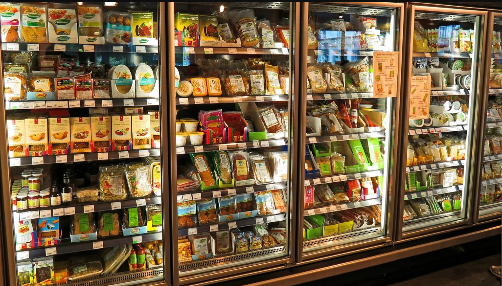 В Роскачестве дали рекомендации о правильном хранении продуктов в холодильнике