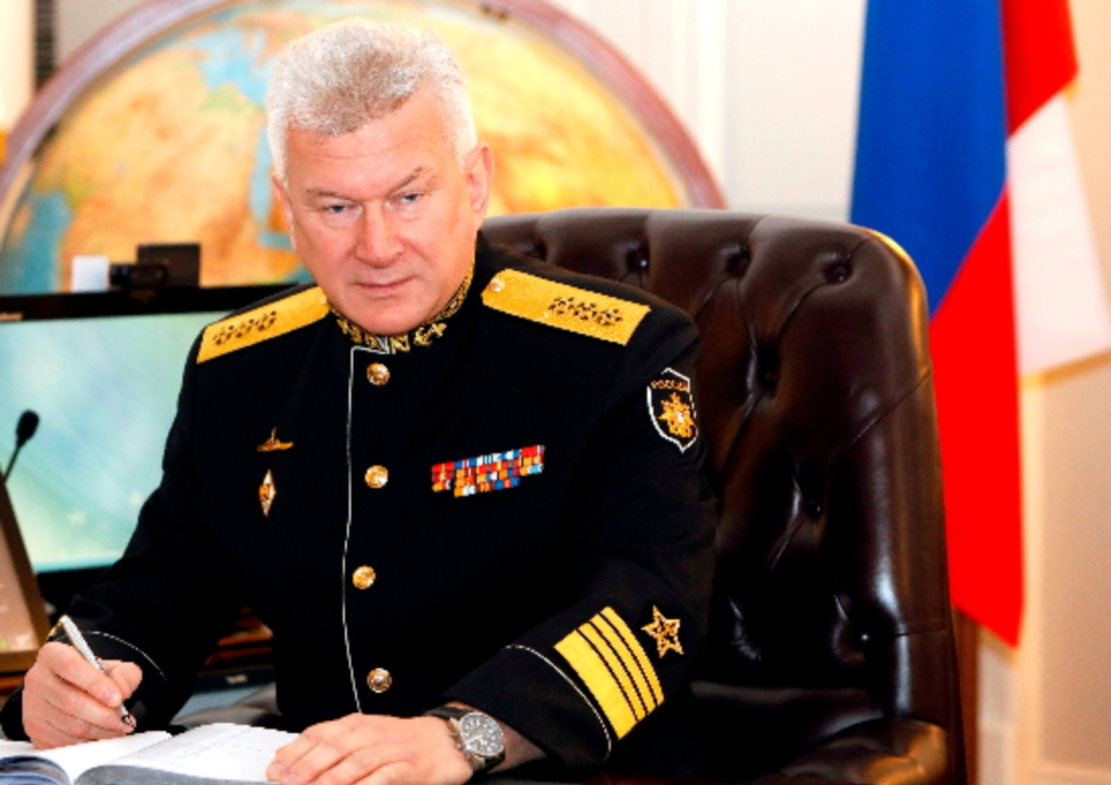Главком ВМФ России поздравил моряков с Днем Черноморского флота