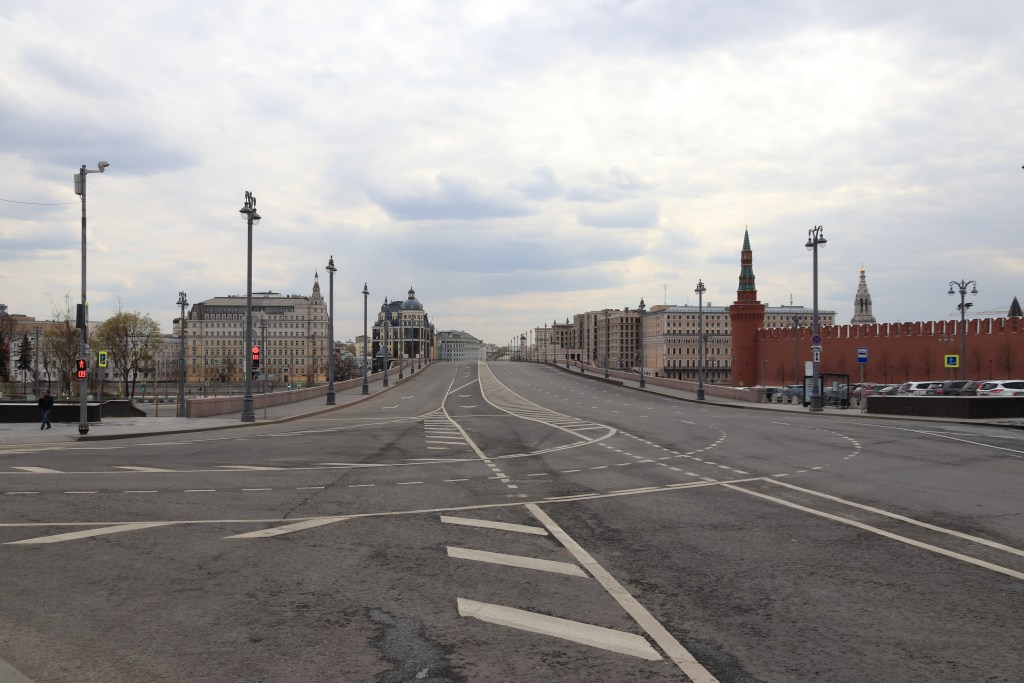 В Москве с 27 мая будут действовать только столичные цифровые пропуска