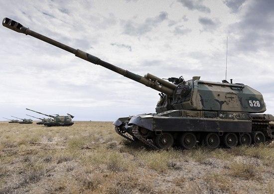 Ракетные войска и артиллерии ВС РФ получают современные образцы вооружения