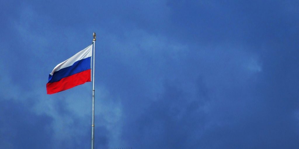 Государственный флаг был поднят на Камчатке, что означает стартом празднования Дня Победы