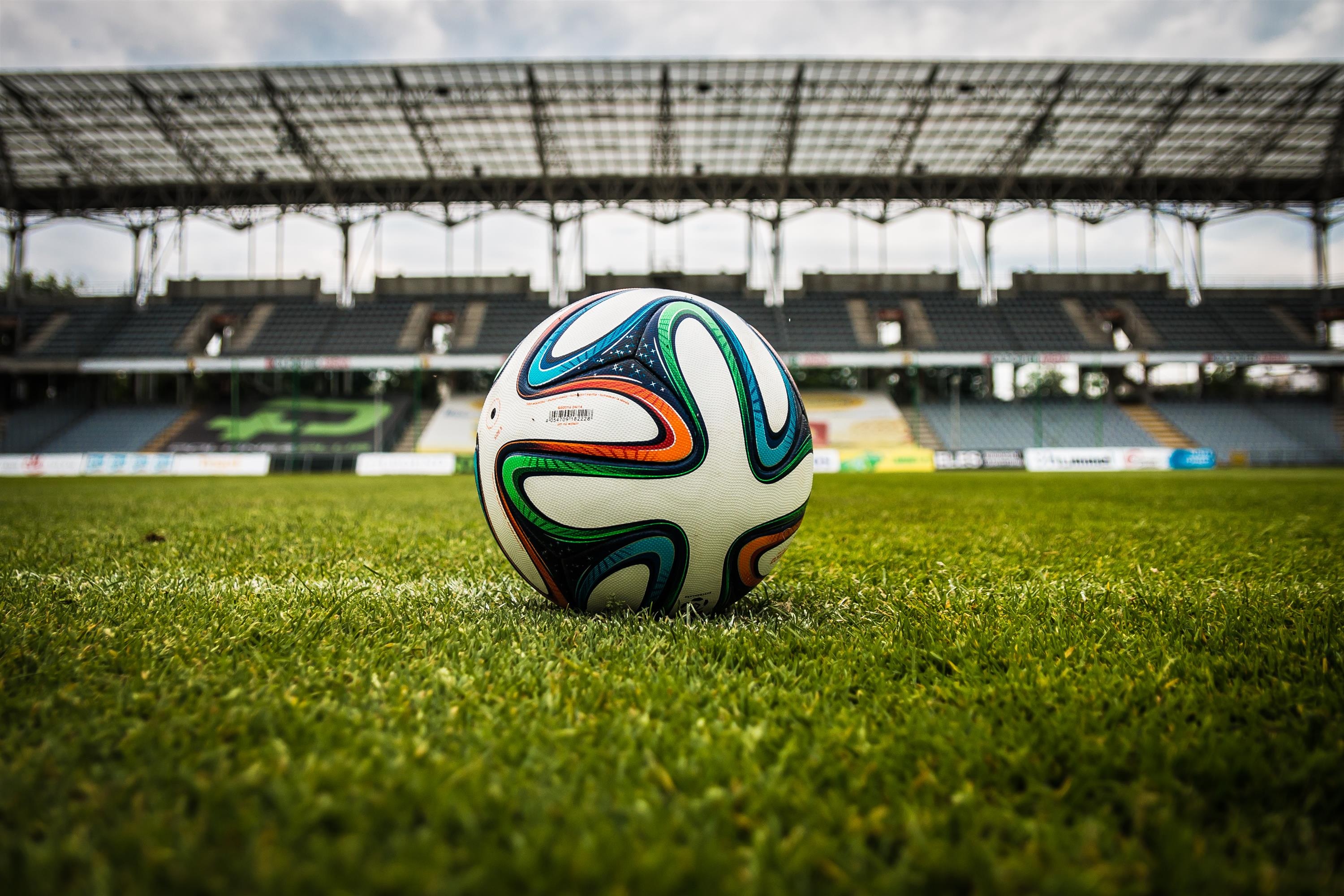 В Польше возобновили футбольный сезон