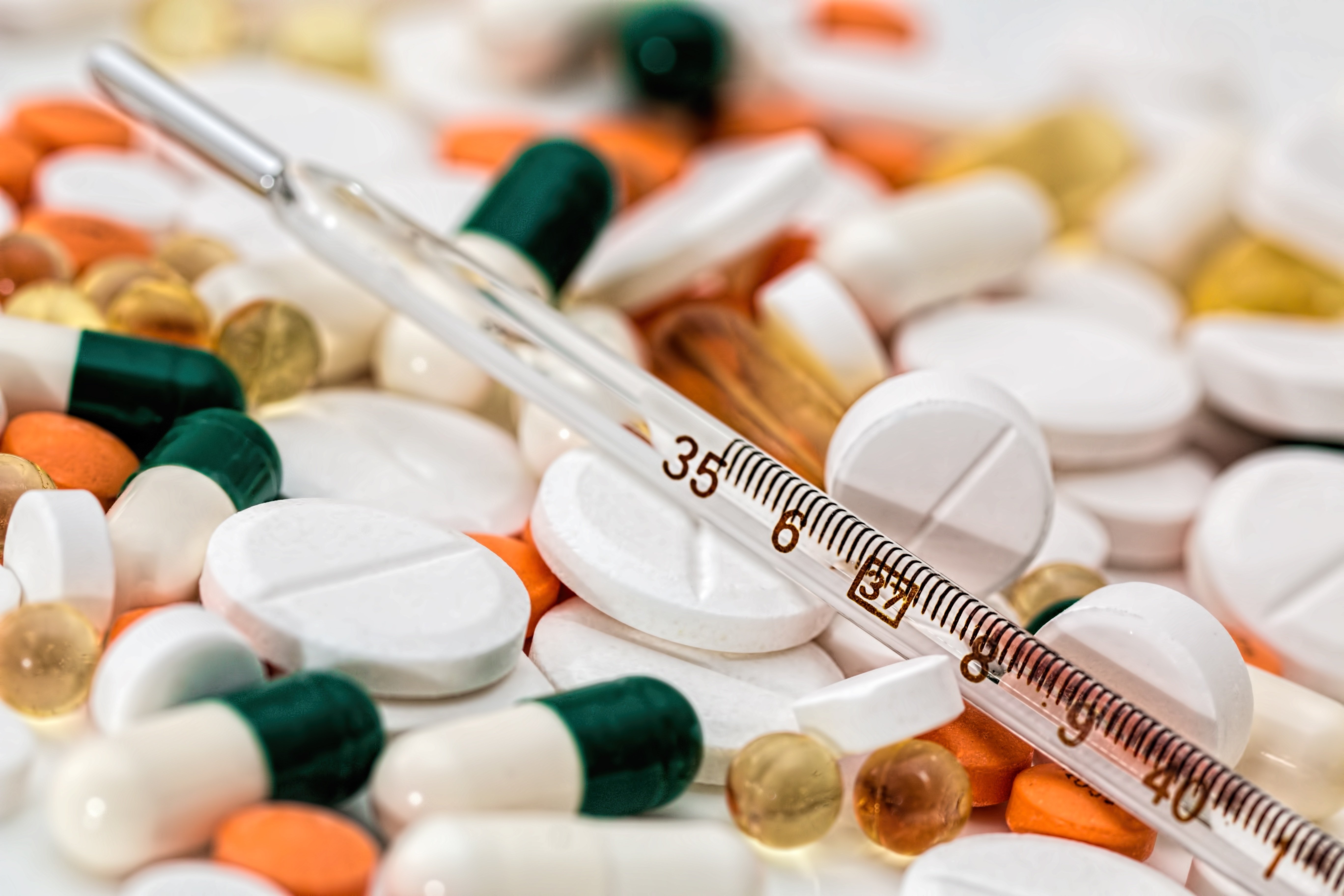 Безрецептурные лекарства во время пандемии можно заказать онлайн