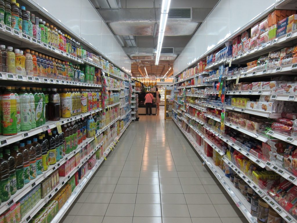 В Свердловской области ослабили ограничения для магазинов