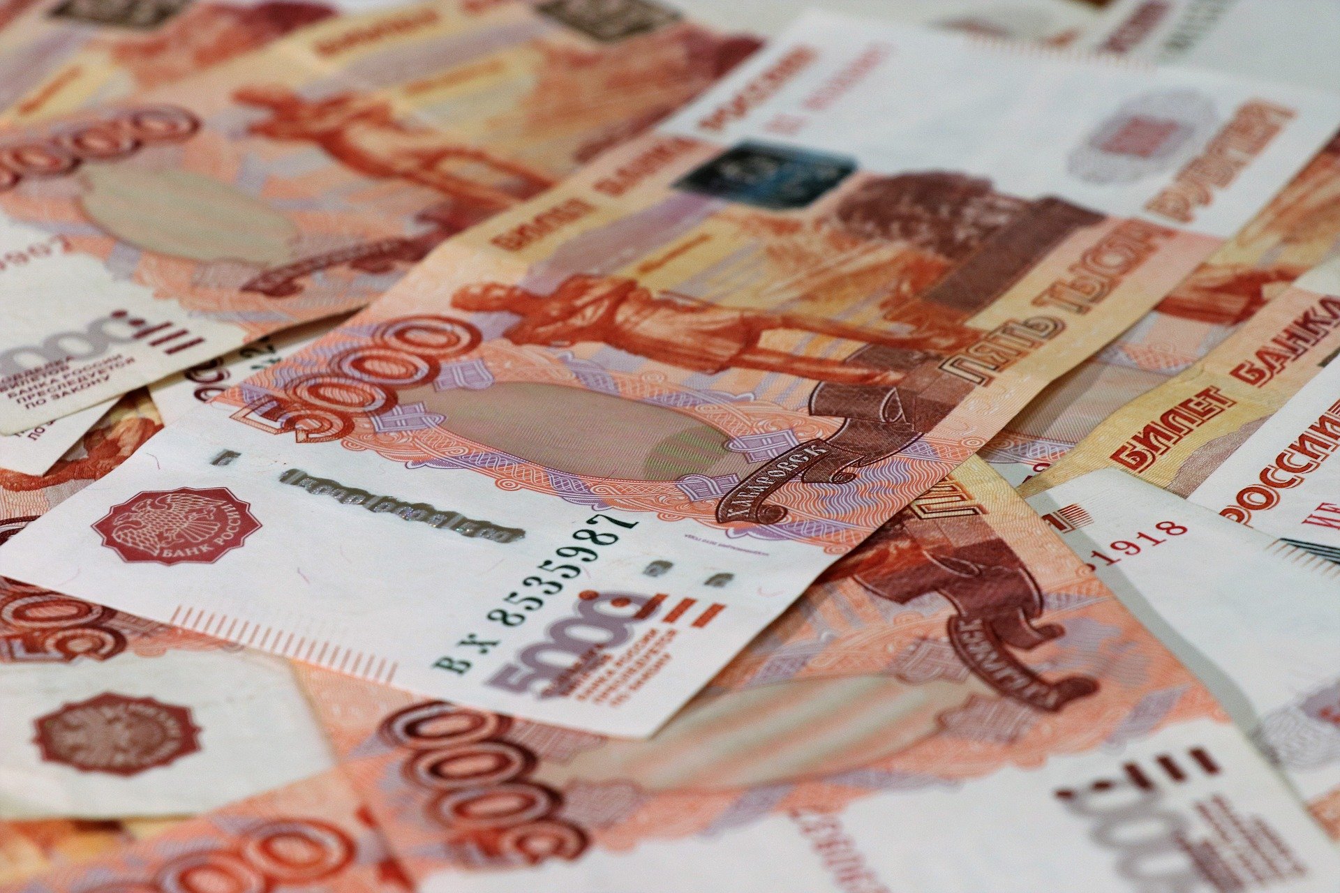 Более 100 млрд рублей заработали самозанятые за 1,5 года