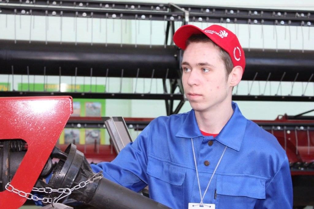 Робот-дояр и агронавигатор пополнят учебную базу для студентов-аграриев Удмуртии