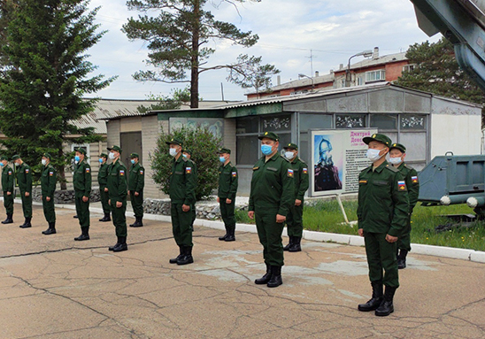 Сибирские новобранцы прибыли на службу в Бурятию