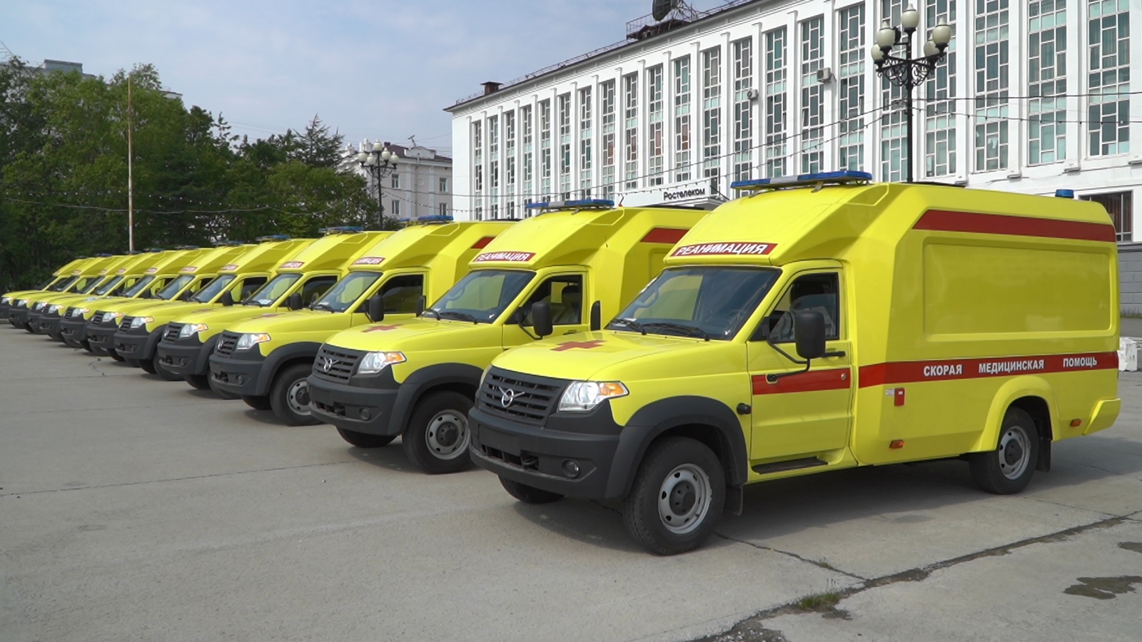 11 машин «скорой помощи» отправили на Колыму