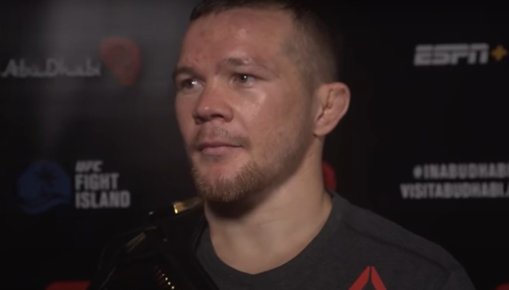 Чемпионом UFC в легчайшем весе стал Петр Ян