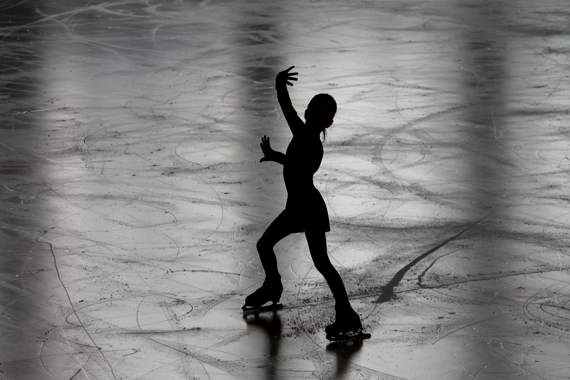 Олимпийская чемпионка открыла школу фигурного катания в Москве