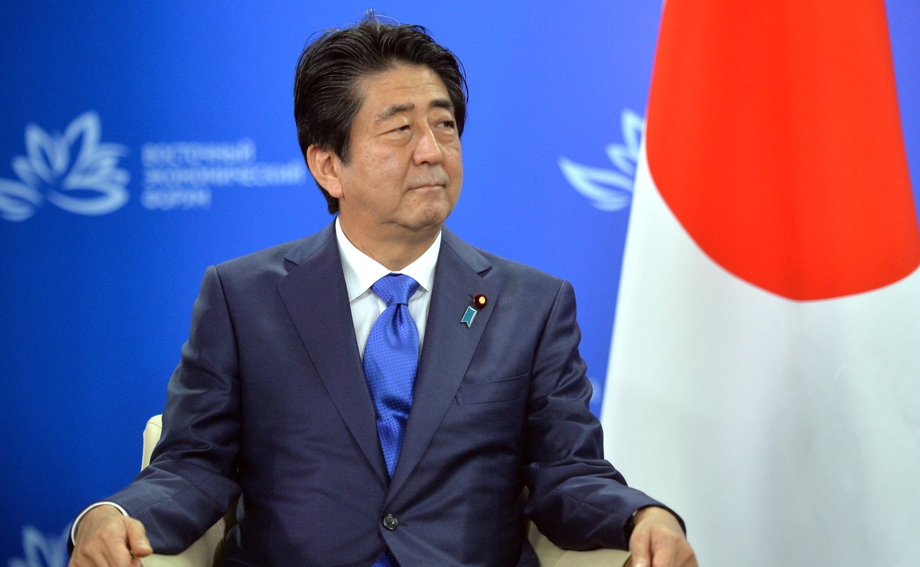 Японский премьер решил уйти в отставку