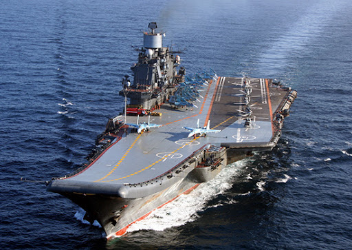 Авианосец «Адмирал Кузнецов» восстановят за 350 млн рублей