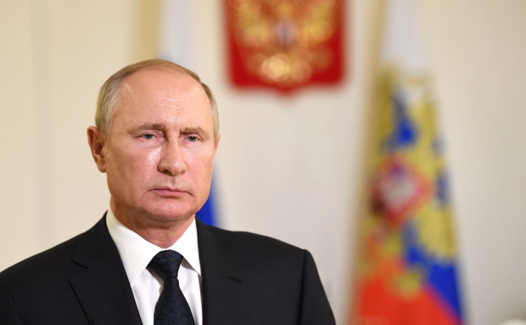 Путин выразил соболезнования родным и близким погибших при взрыве в Махачкале