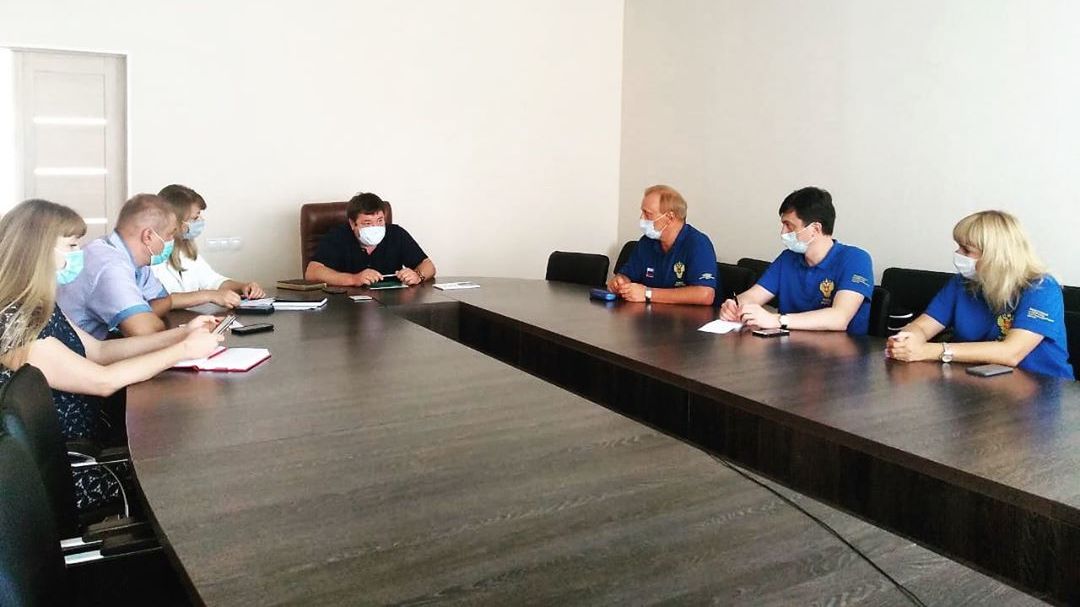 Специалисты ФМБА приступили к лечению ковидных пациентов в Крыму