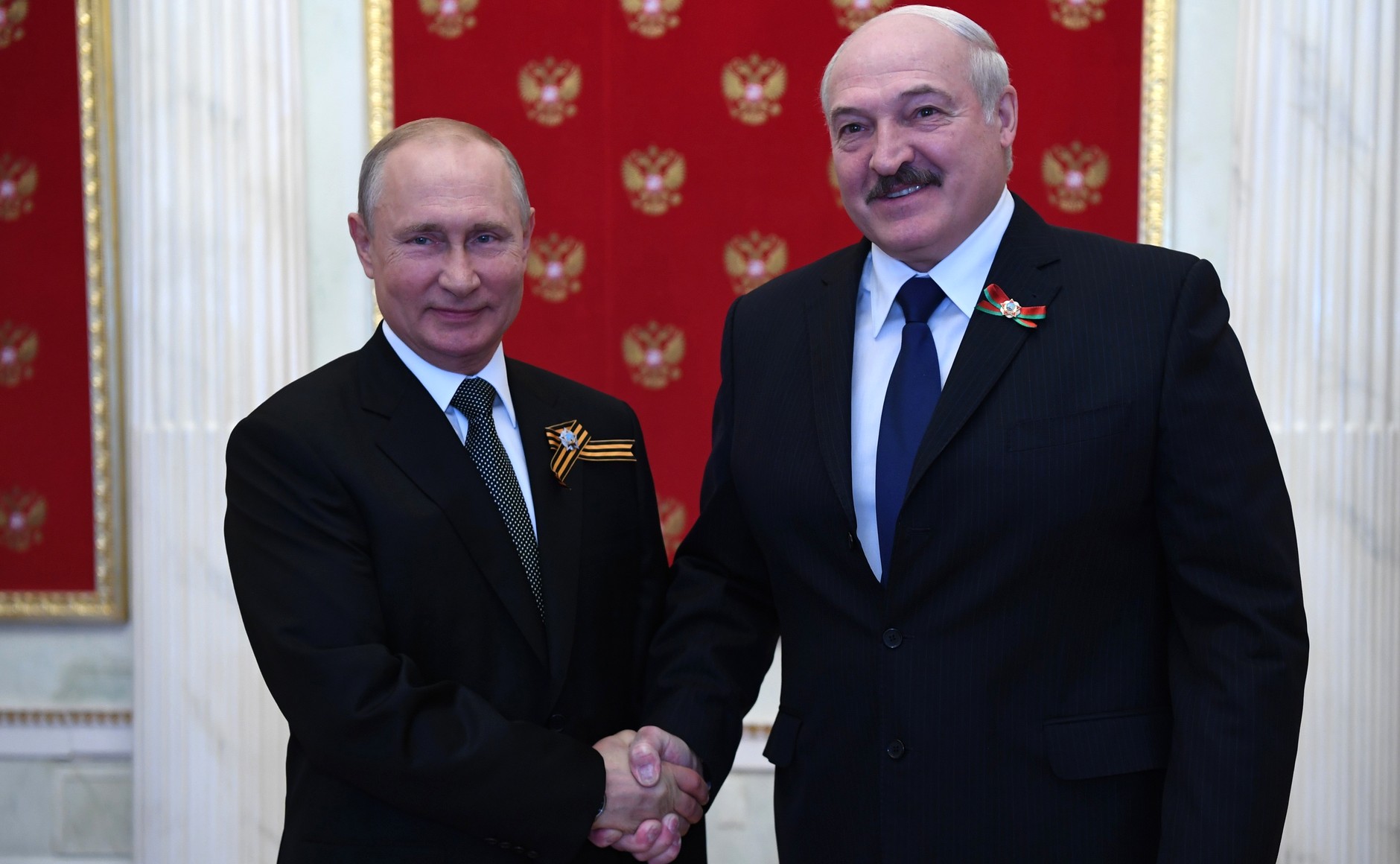 Путин поздравил Лукашенко с 69-летием и подтвердил настрой на сотрудничество