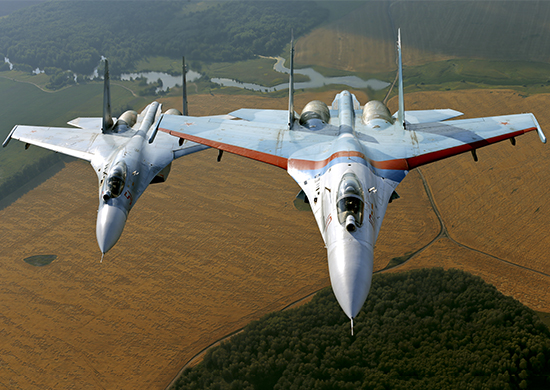 Истребитель Су-27 поднимали на перехват военных самолетов НАТО