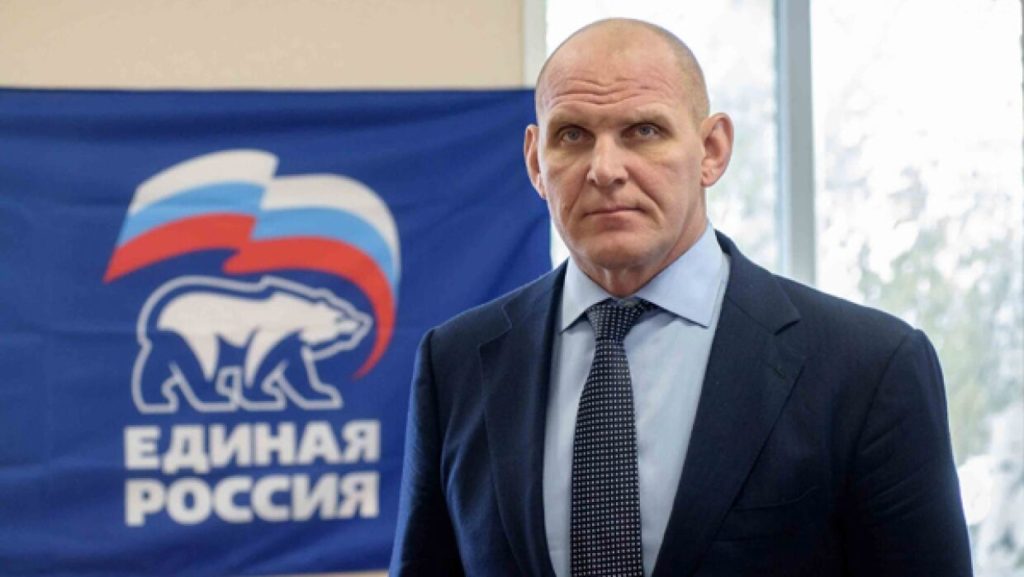 Сенатором от Новосибирской области стал Александр Карелин