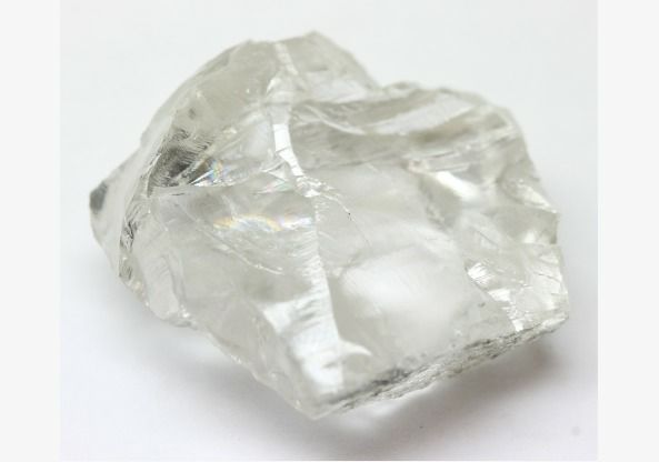 Крупнейший алмаз ювелирного качества добыт в Архангельской области