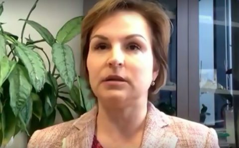 Центробанк продлил сроки перевода пенсионеров на карты «Мир»