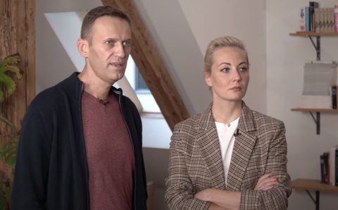 СМИ пытаются реабилитировать Навального после интервью у Дудя