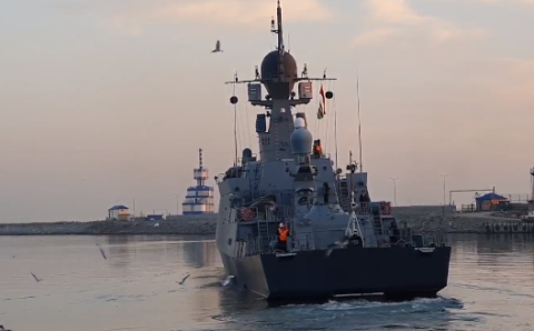 В Каспийском море стартовали военные учения