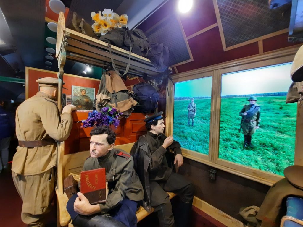 В Петербург прибыл уникальный передвижной музей «Поезд Победы»