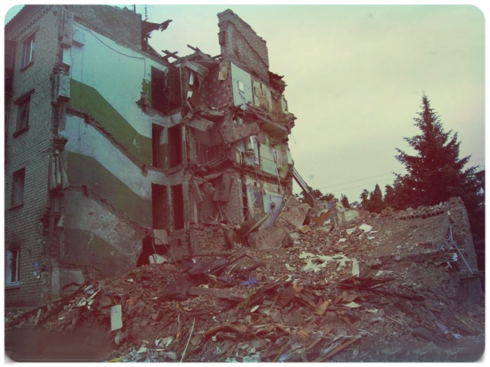 «Готэм пал?» — Луганск после бомбежек