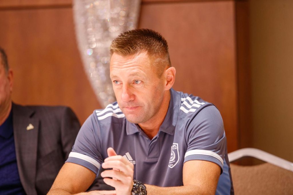 Андрей Тихонов стал новым главным тренером футбольного клуба «Астана»