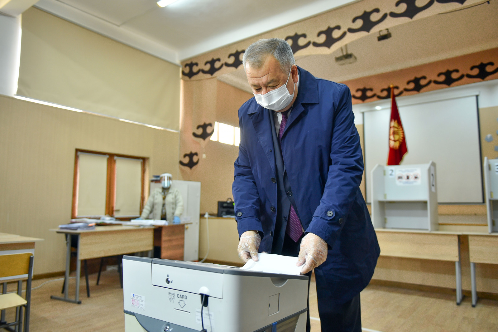 Результаты парламентских выборов в Киргизии признаны недействительными