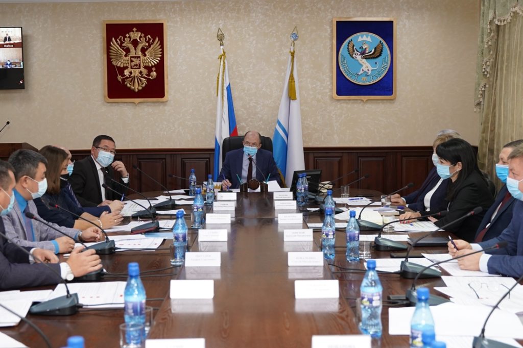 На Алтае займутся реставрацией школ искусств