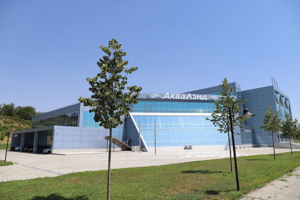 В Чечне открыли масштабный аквапарк