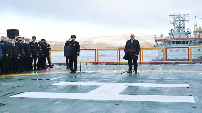 Универсальный ледокол «Арктика» пополнил состав атомного флота РФ
