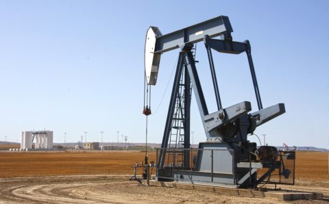 Названы причины падения цены на нефть сорта Brent