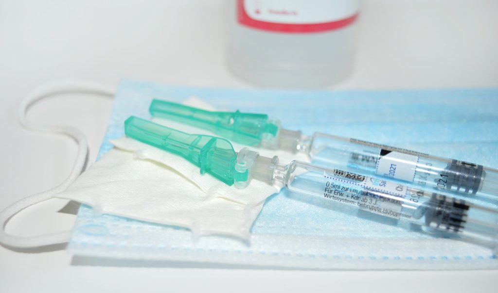 Калининградская область получила первую партию вакцины от COVID-19