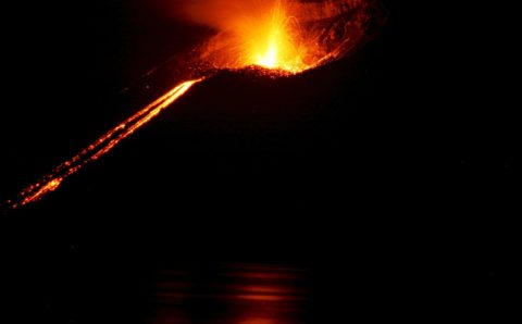 На Камчатке усилилось извержение Ключевского вулкана