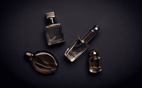 В России введена цифровая маркировка парфюмерии и фототоваров