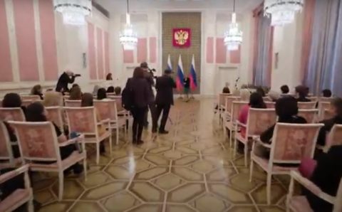 Мишустин 15 октября вручит премии в области образования за 2020 год