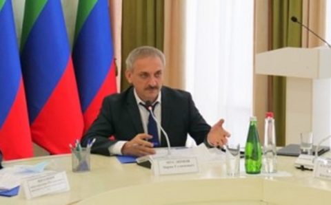 Муслимов: из Азербайджана через Дагестан вернулись домой более 500 россиян