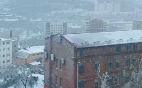 Во Владивостоке открыли ПВР для пострадавших от циклона