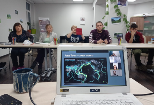 На Камчатке открылась школа защитников природы для волонтеров
