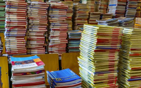 В Красноярском крае выпустят новые учебники на эвенкийском языке
