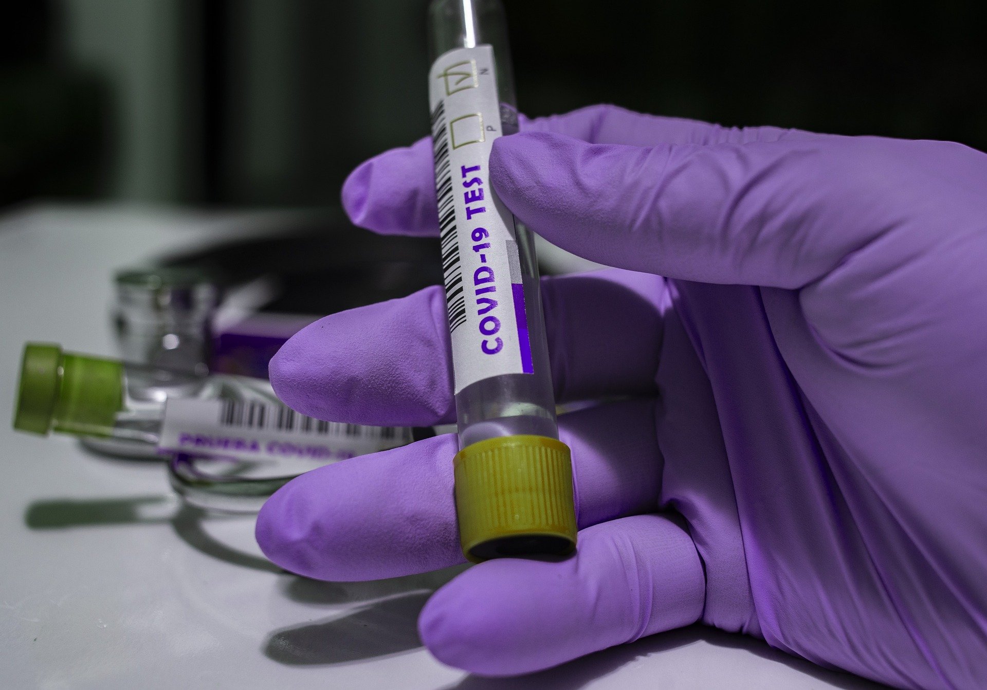 В 34 поликлиниках и больницах Приморья открылись пункты вакцинации