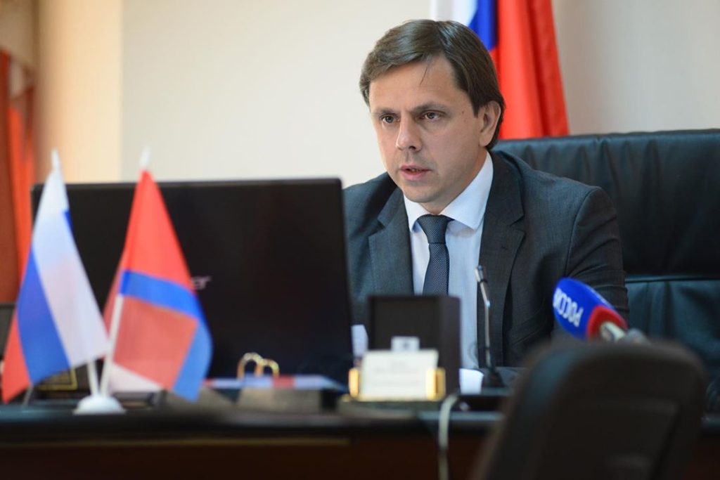 Губернатор Орловской области выздоровел после заражения коронавирусом