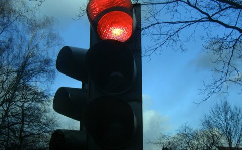 В Петербурге расширяют систему «говорящих» светофоров