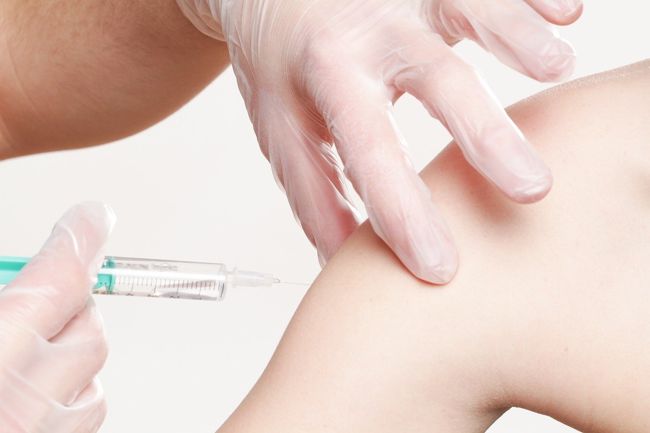 Прививку от гриппа сделали более 350 тысяч жителей Удмуртии