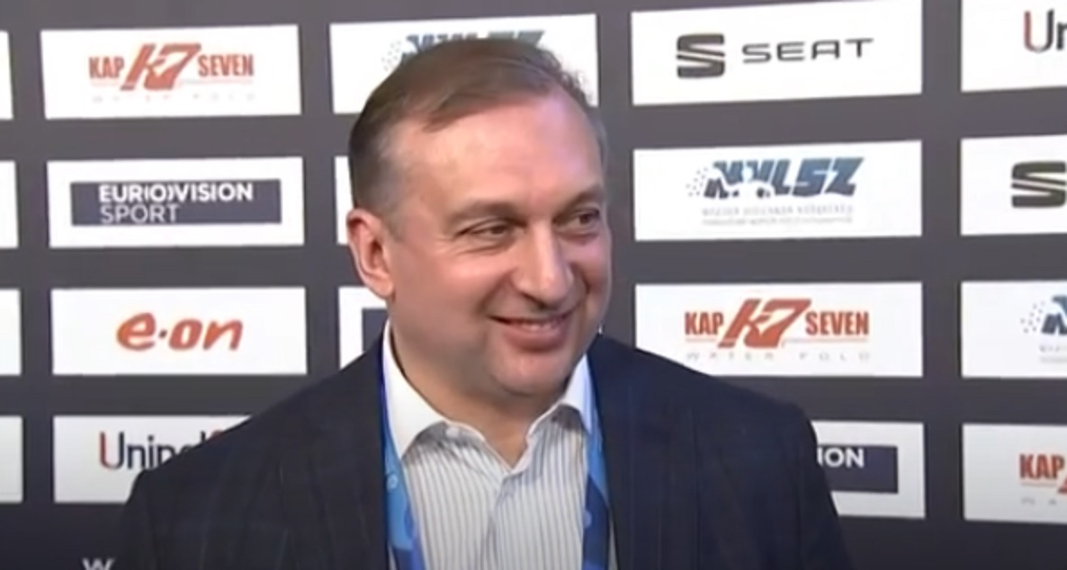 Власенко переизбран президентом Федерации синхронного плавания России