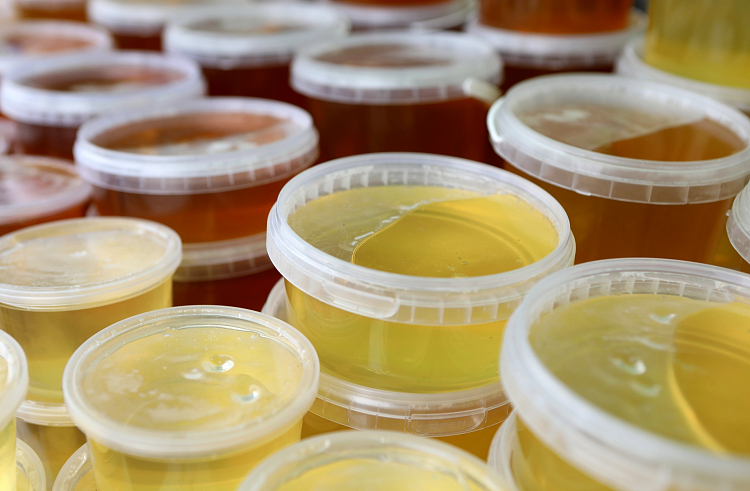 В Приморье проведут предновогоднюю ярмарку мёда