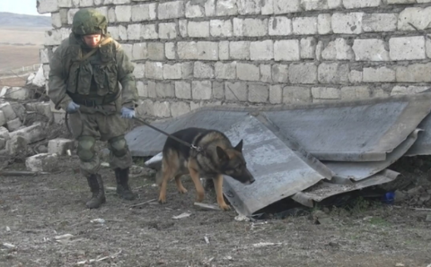 Российские миротворцы заканчивают разминирование северной окраины Степанакерта